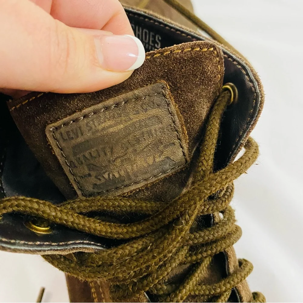 Levis step up